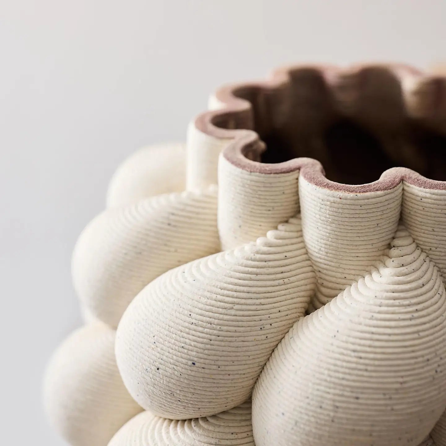 Nuvola 3D Printed Vase in Porcelain Clay